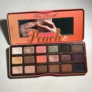 Too Faced Sweet Peach Palette